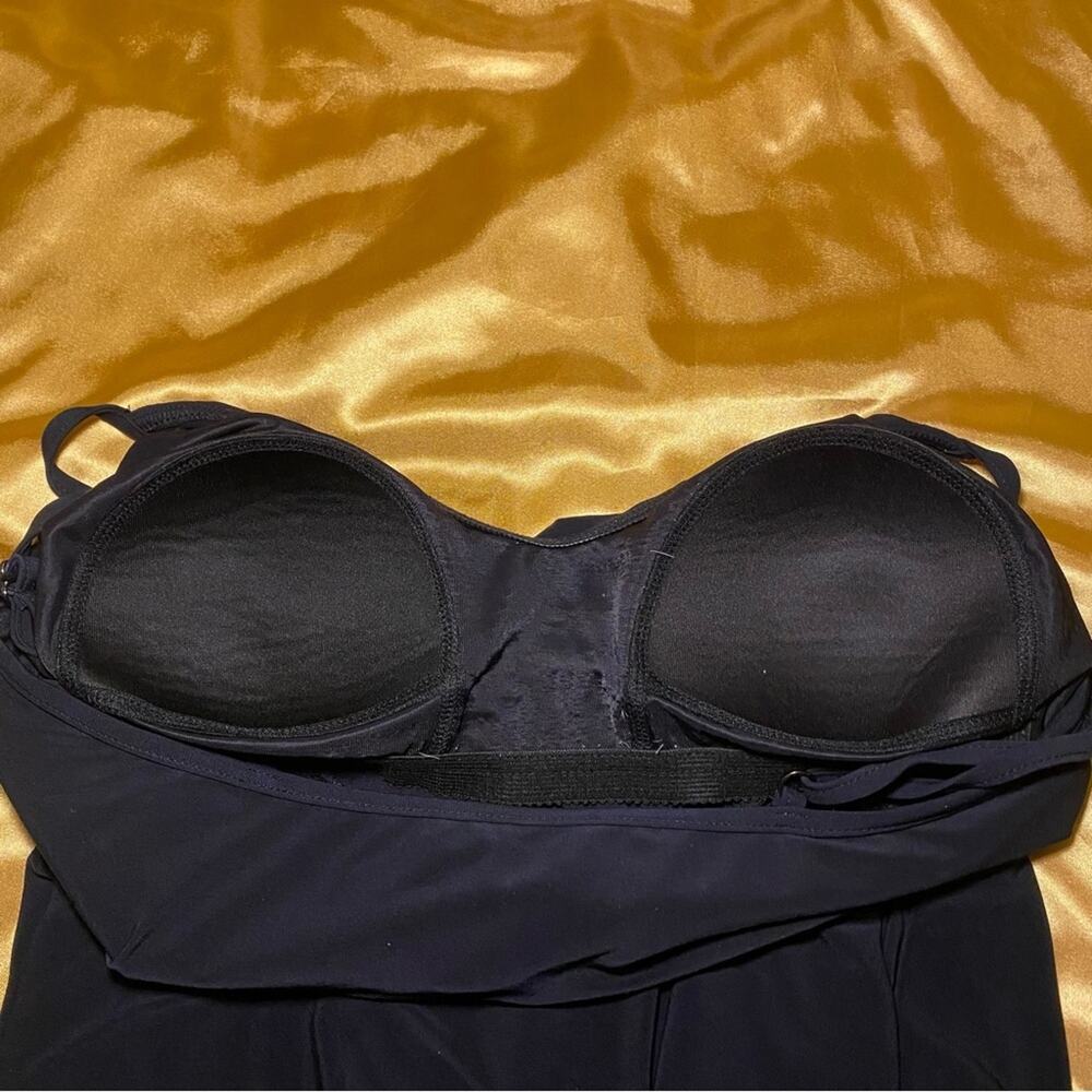 Black Layered Ruffle Flowy Tank Top - Picture 4 of 7